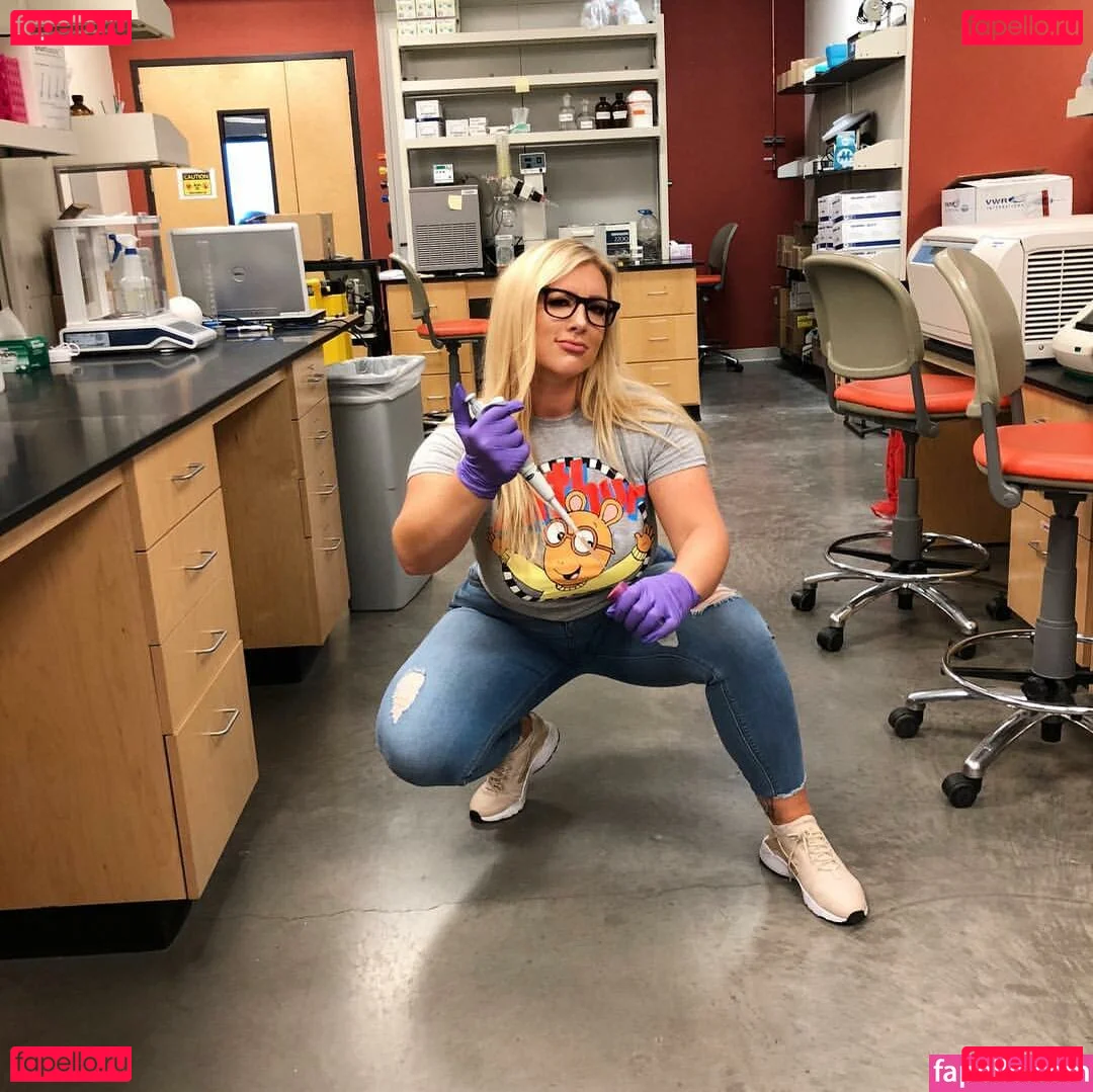 Taya Christian Onlyfans Photo Gallery 