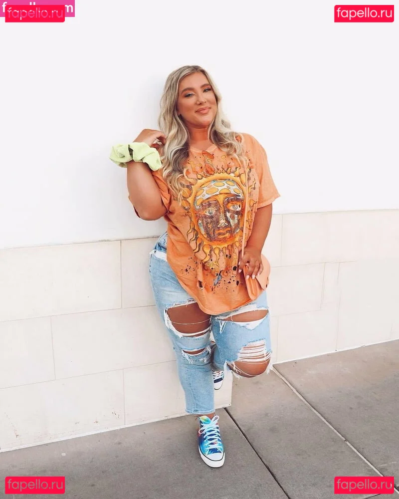 Taya Christian Onlyfans Photo Gallery 