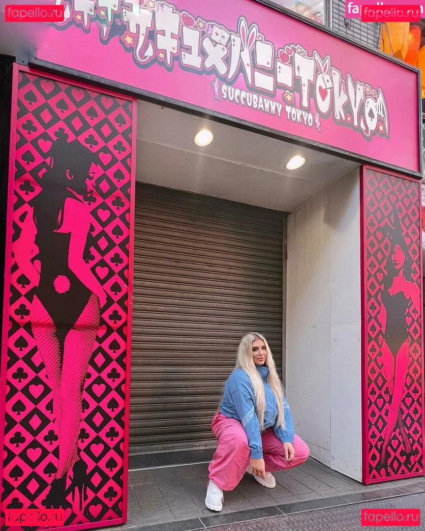 Taya Christian Onlyfans Photo Gallery 