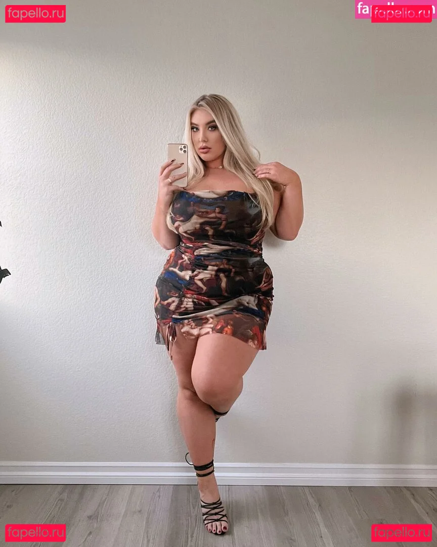 Taya Christian Onlyfans Photo Gallery 