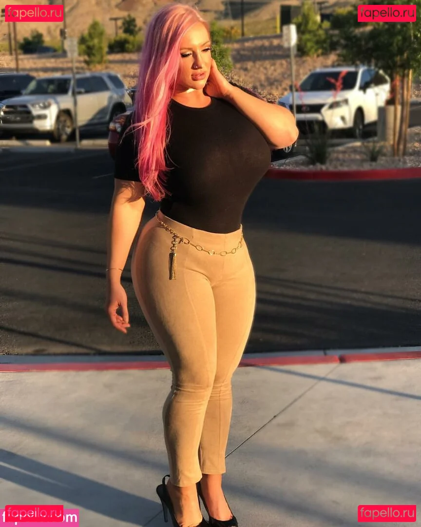 Taya Christian Onlyfans Photo Gallery 