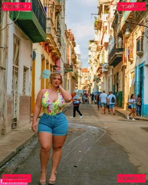 Taya Christian Onlyfans Photo Gallery 