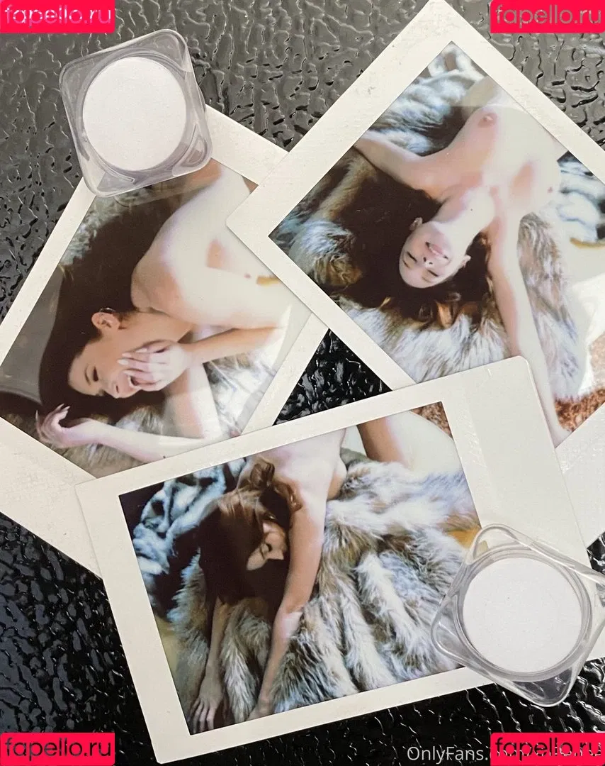Renee Olstead Onlyfans Photo Gallery 