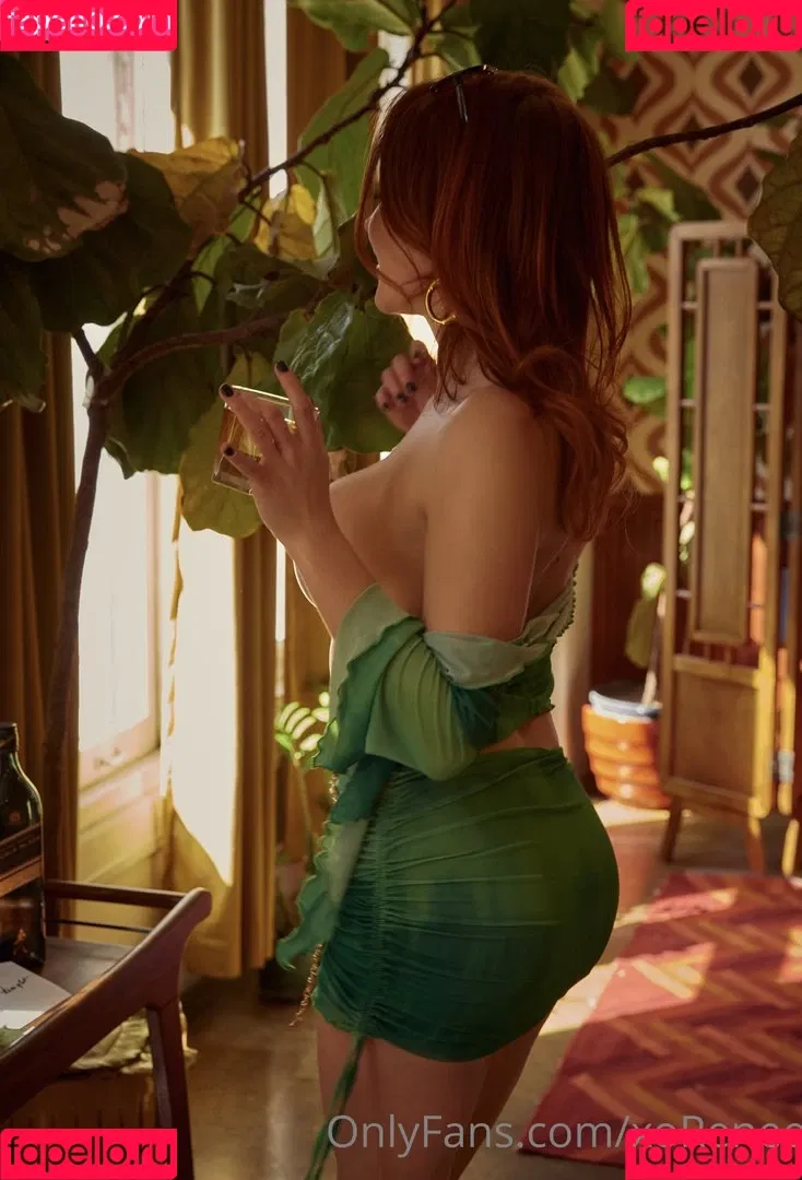 Renee Olstead Onlyfans Photo Gallery 