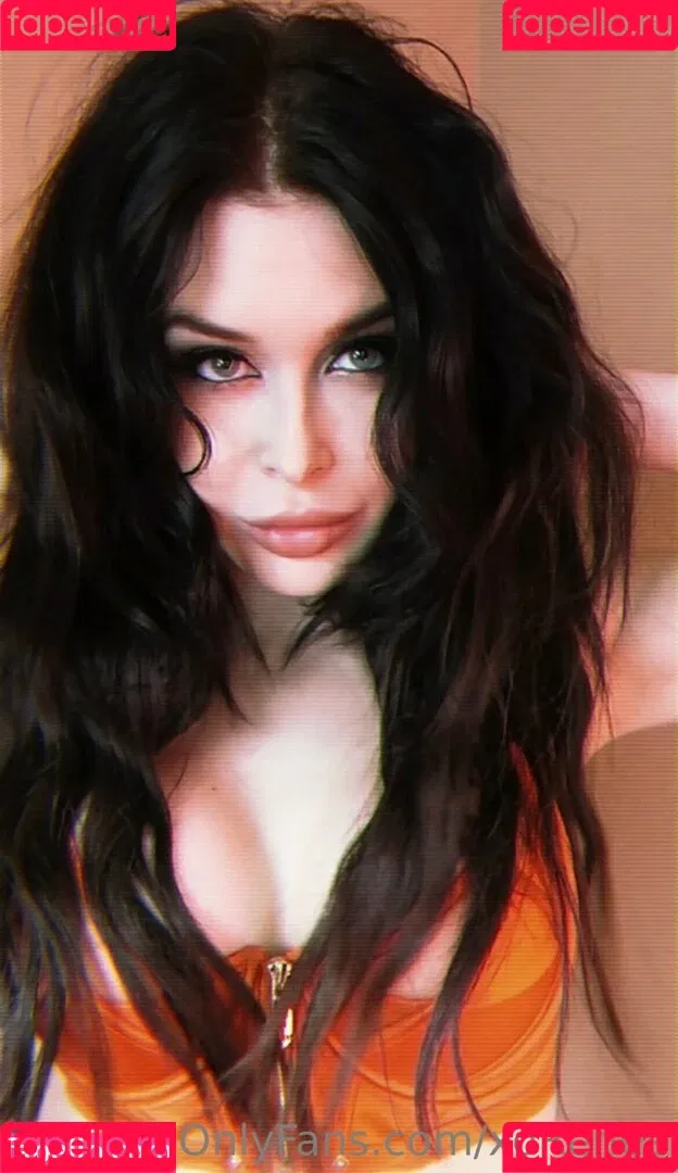 Renee Olstead Onlyfans Photo Gallery 