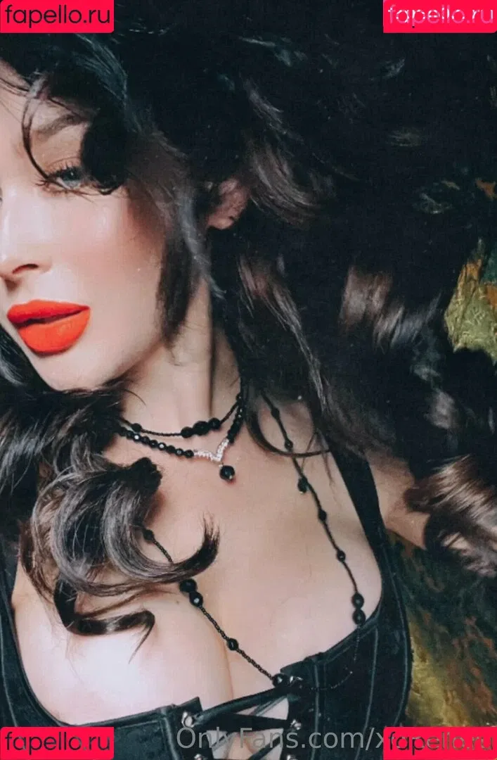 Renee Olstead Onlyfans Photo Gallery 