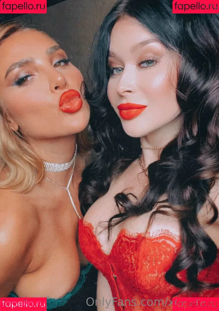 Renee Olstead Onlyfans Photo Gallery 