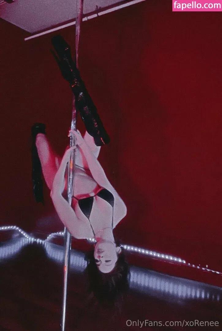 Renee Olstead Onlyfans Photo Gallery 