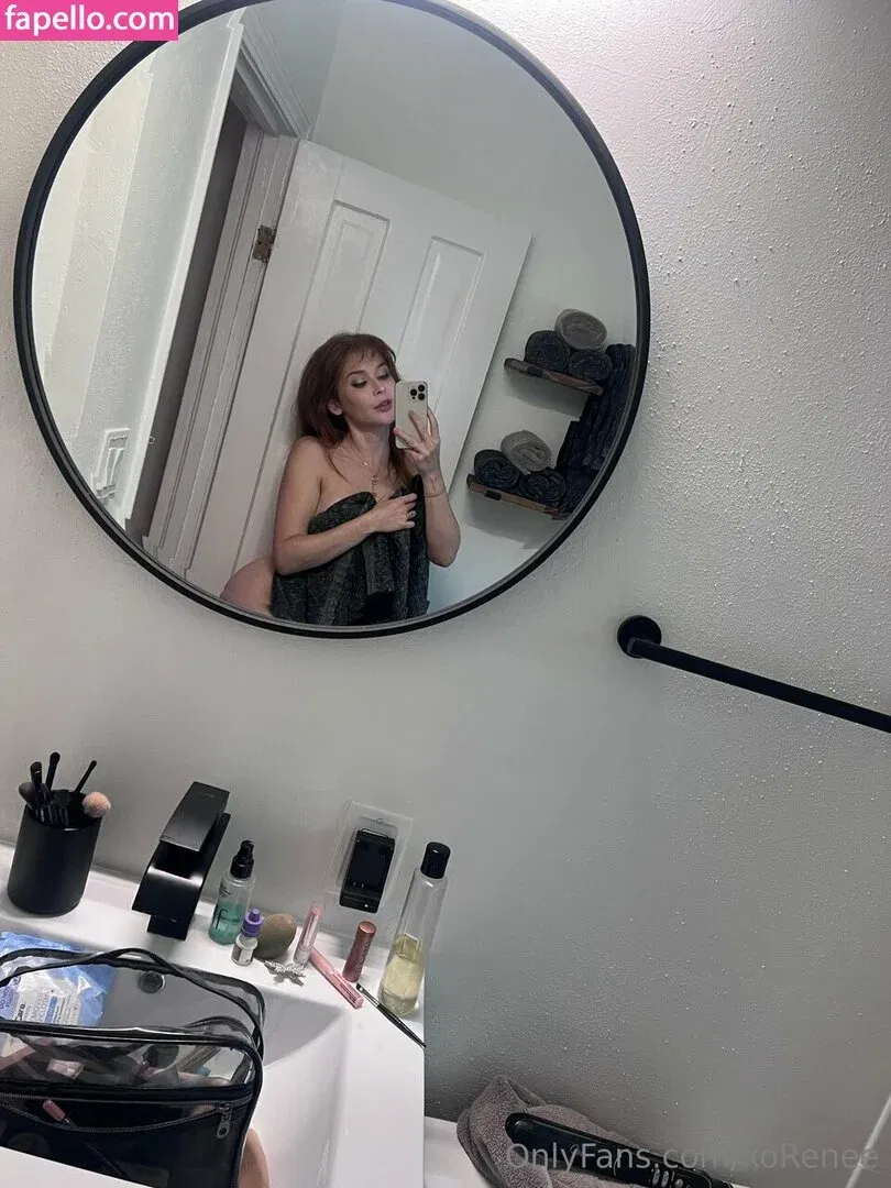 Renee Olstead Onlyfans Photo Gallery 