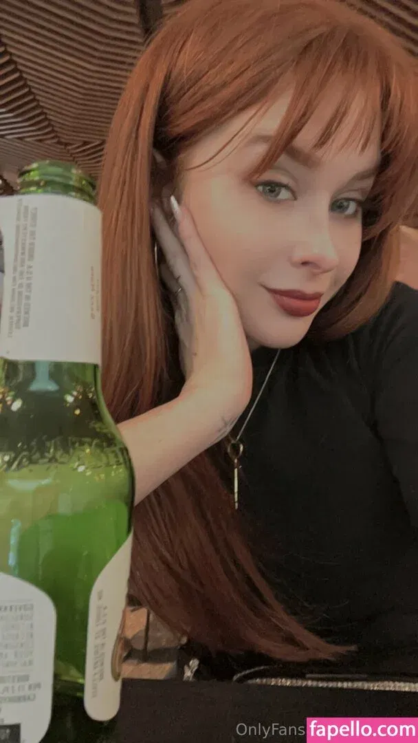 Renee Olstead Onlyfans Photo Gallery 