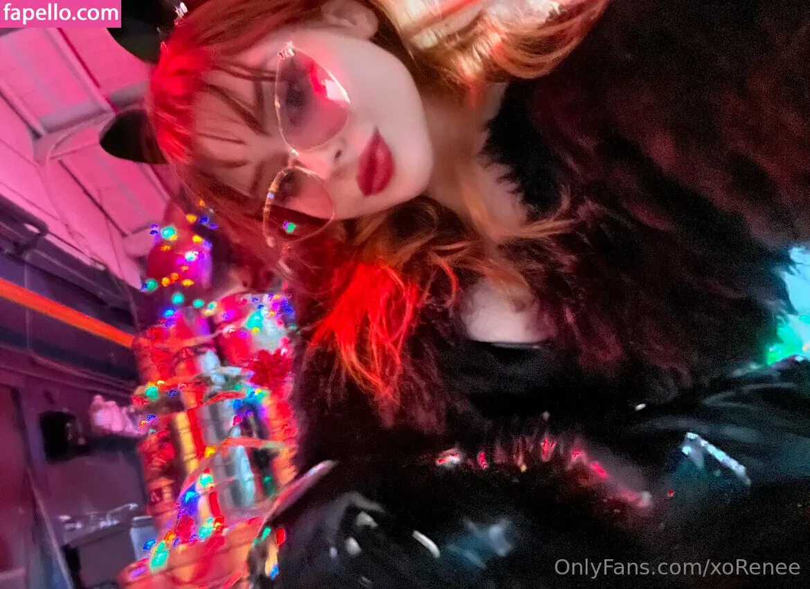 Renee Olstead Onlyfans Photo Gallery 