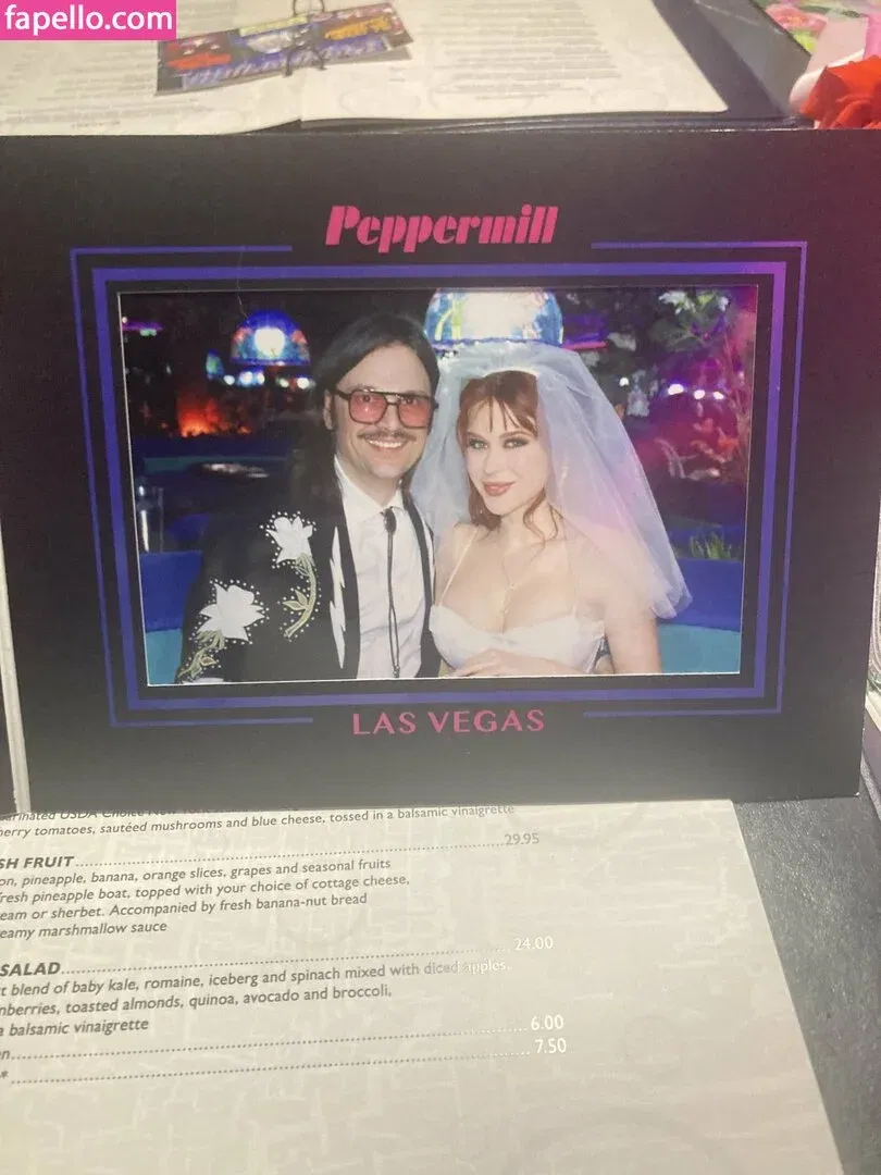 Renee Olstead Onlyfans Photo Gallery 