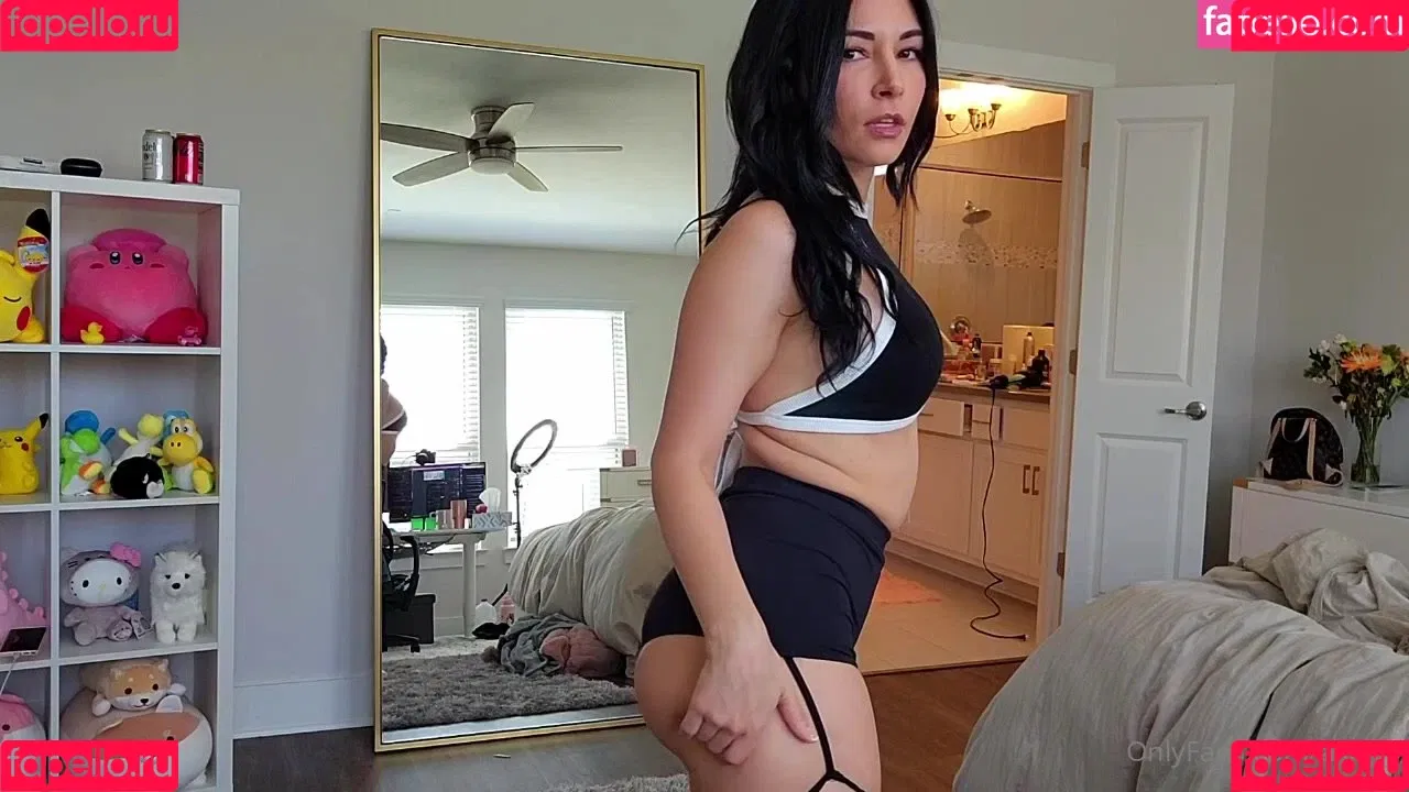 Alinity Onlyfans Photo Gallery 