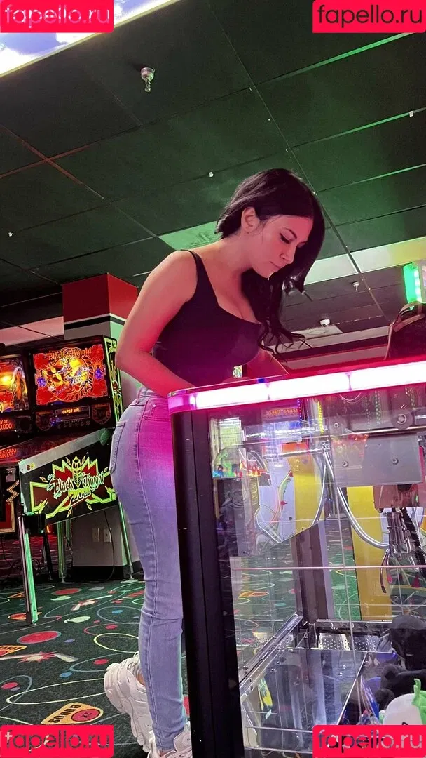 Alinity Onlyfans Photo Gallery 