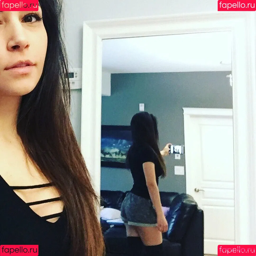 Alinity Onlyfans Photo Gallery 