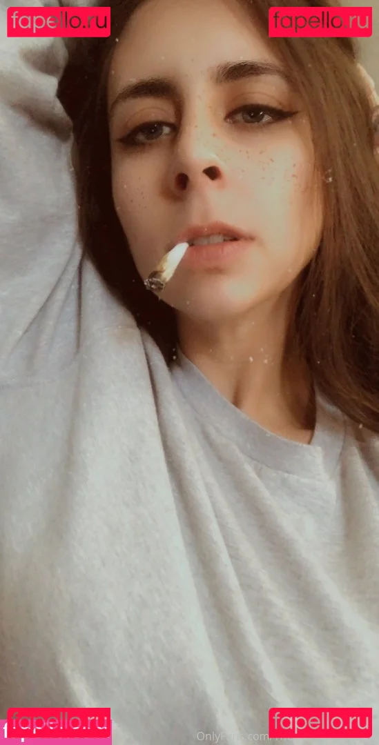 The Stoned Highness Onlyfans Photo Gallery 