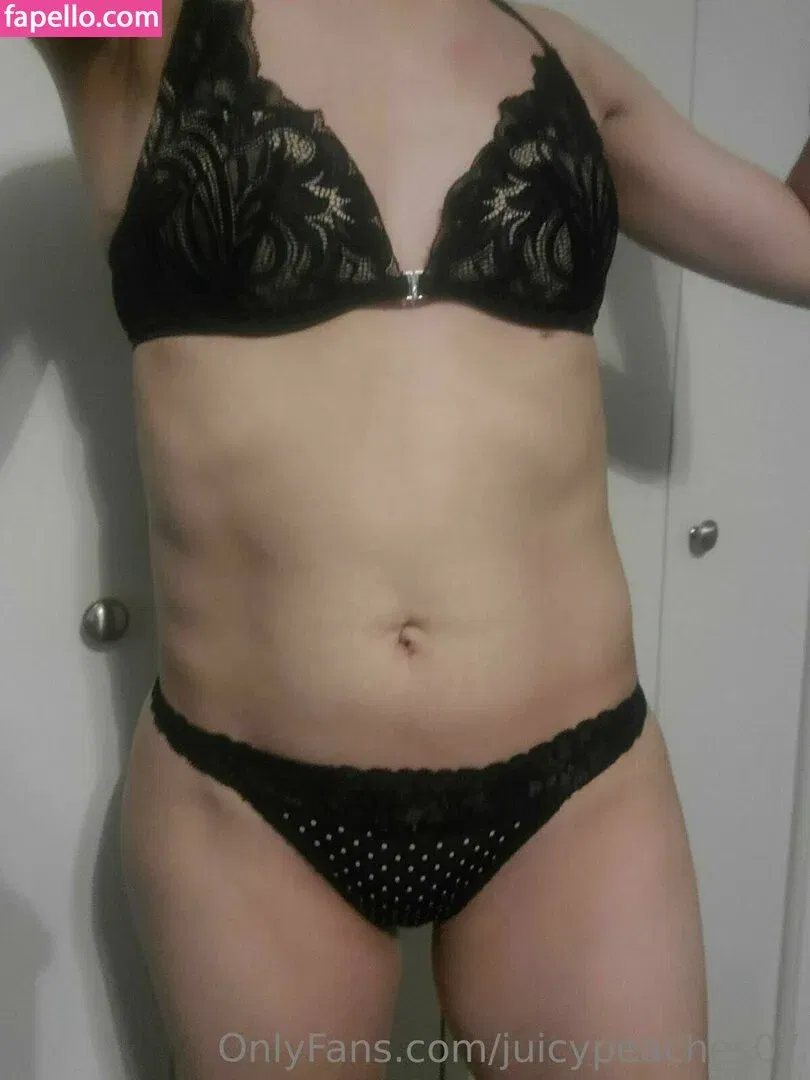 juicypeaches07 Onlyfans Photo Gallery 