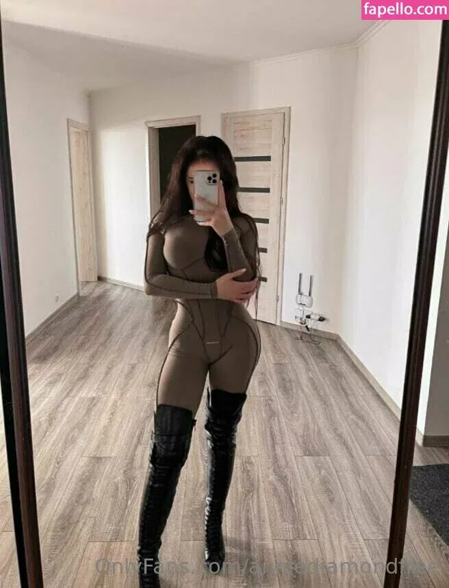 anniediamondfree Onlyfans Photo Gallery 