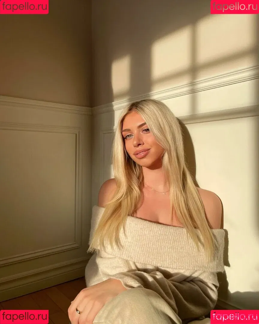 Anaïs Laliberte Onlyfans Photo Gallery 