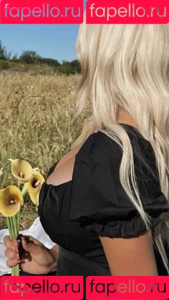 Anaïs Laliberte Onlyfans Photo Gallery 