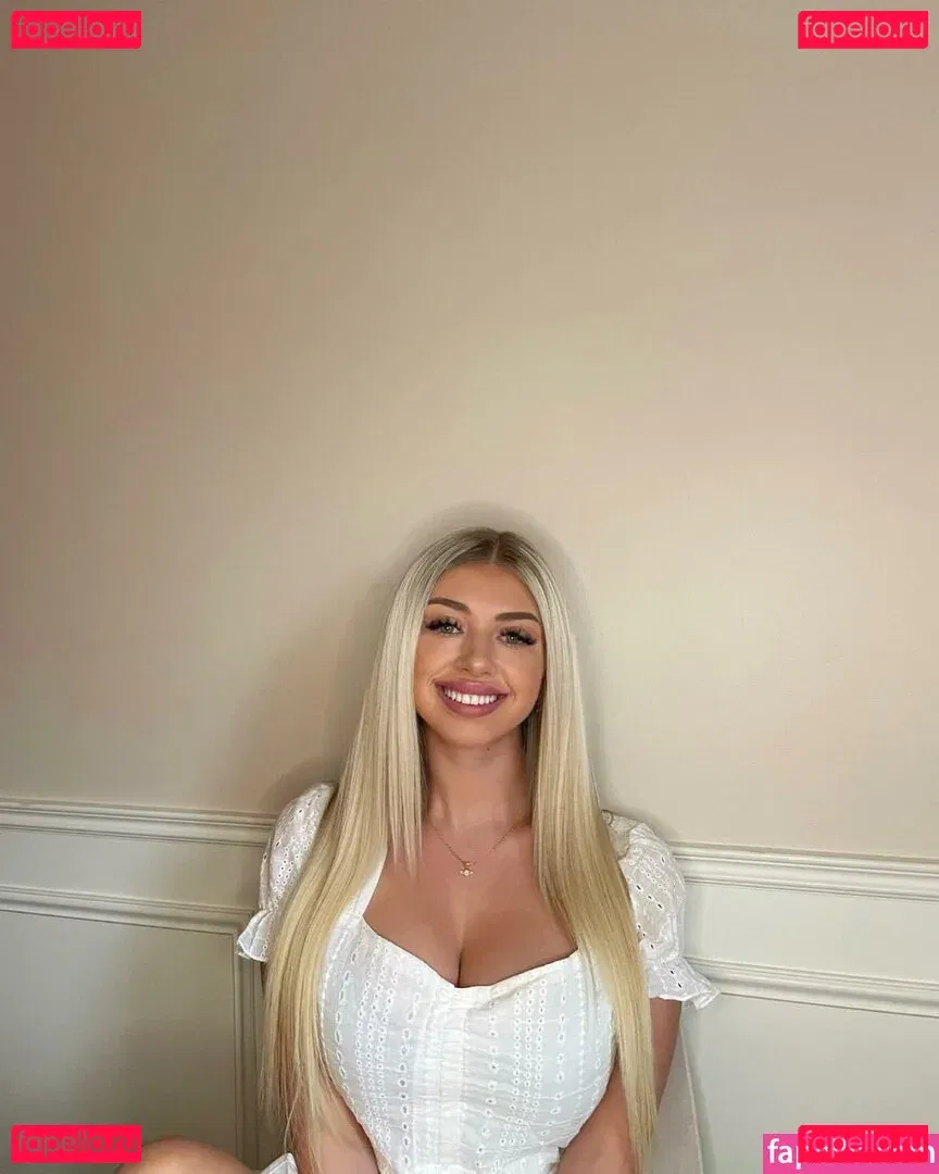 Anaïs Laliberte Onlyfans Photo Gallery 