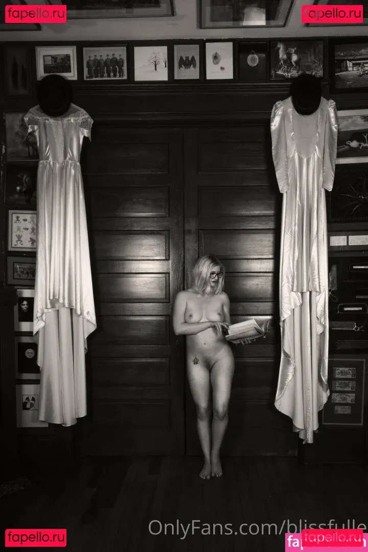 blissfulle Onlyfans Photo Gallery 