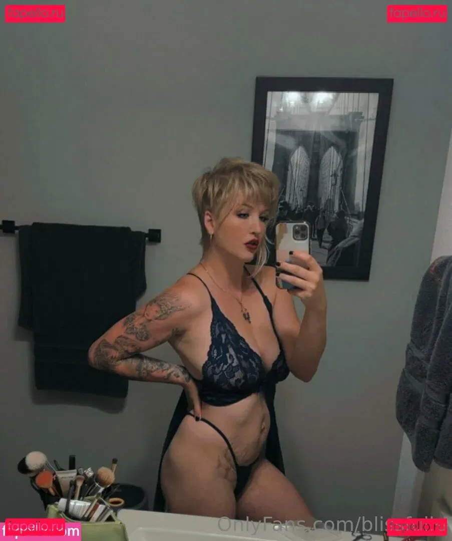 blissfulle Onlyfans Photo Gallery 