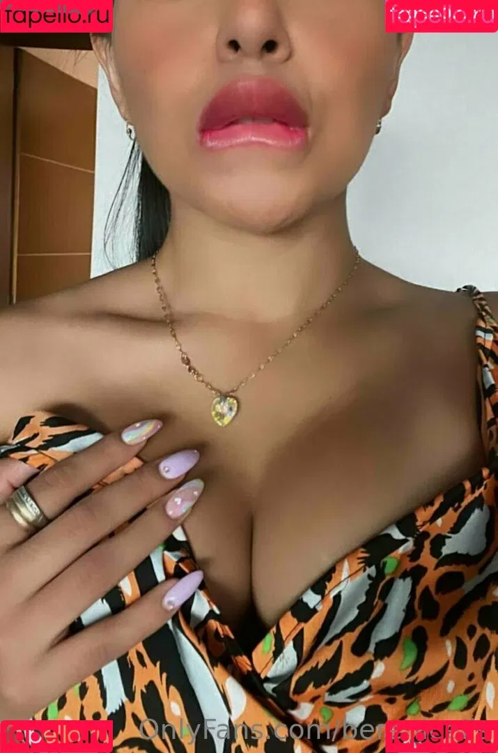 berenicelis Onlyfans Photo Gallery 