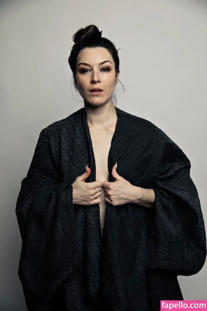 Jessica Stoyadinovich Onlyfans Photo Gallery 