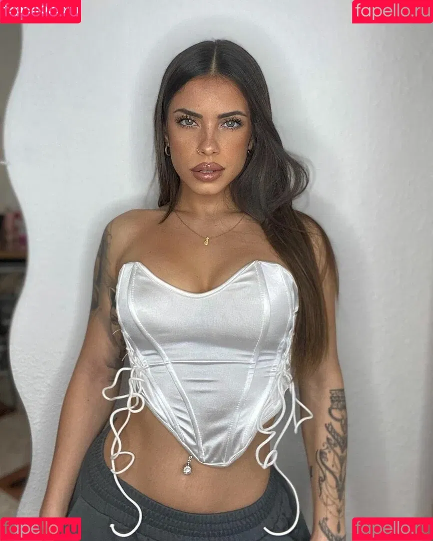 Yai Tejera Onlyfans Photo Gallery 