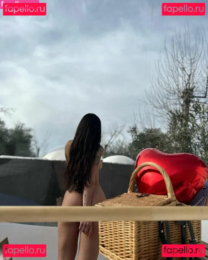 Yai Tejera Onlyfans Photo Gallery 