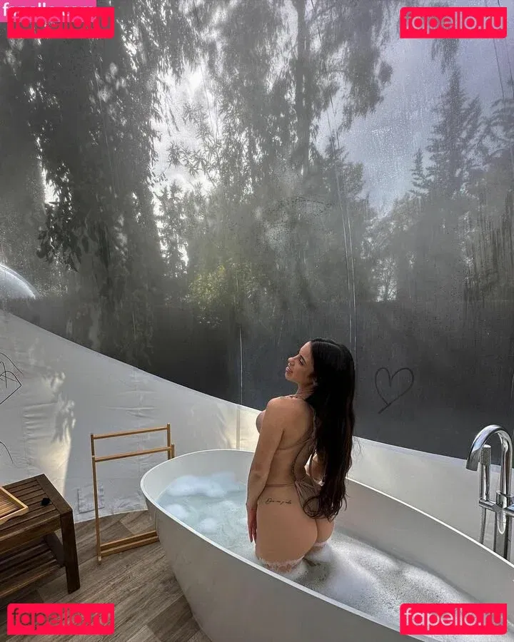 Yai Tejera Onlyfans Photo Gallery 