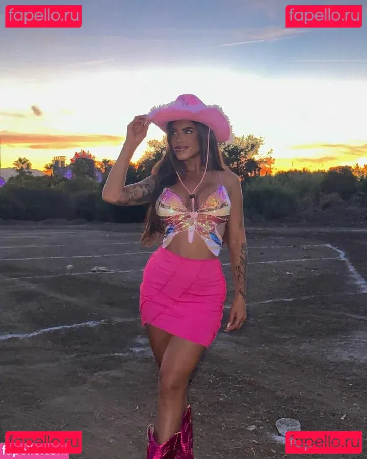 Yai Tejera Onlyfans Photo Gallery 