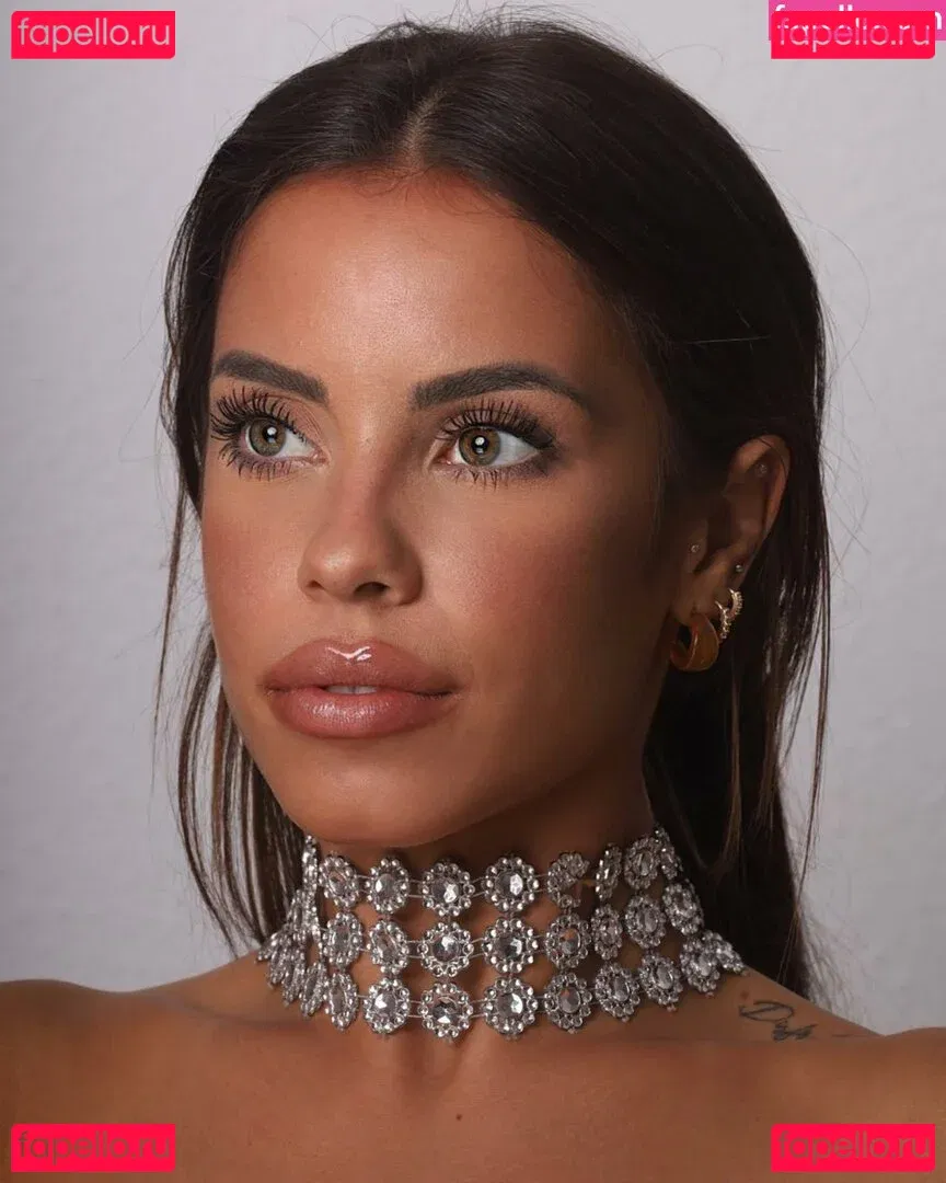 Yai Tejera Onlyfans Photo Gallery 