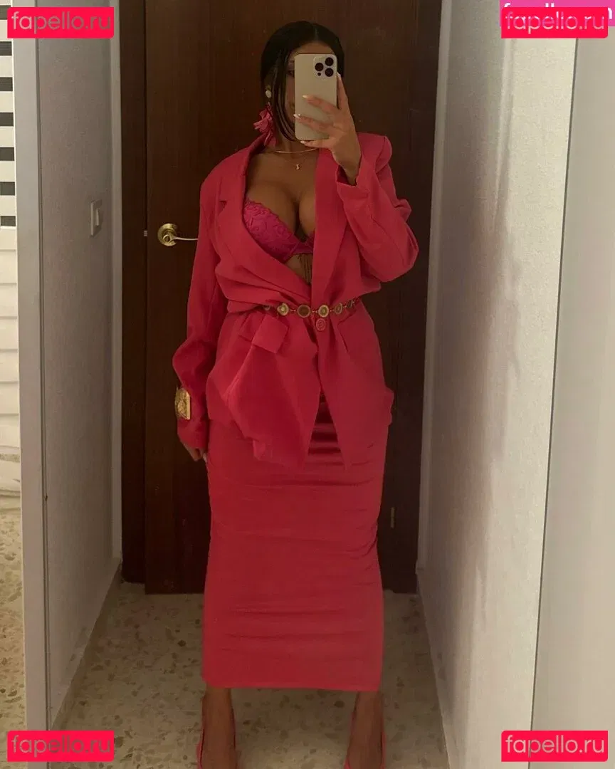 Yai Tejera Onlyfans Photo Gallery 