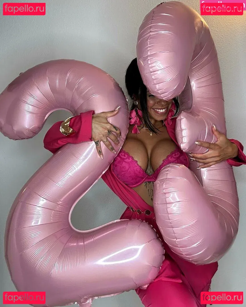 Yai Tejera Onlyfans Photo Gallery 