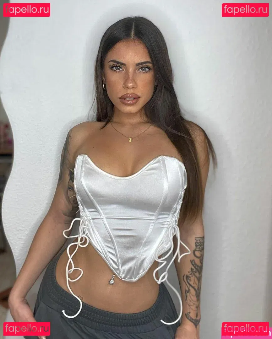 Yai Tejera Onlyfans Photo Gallery 