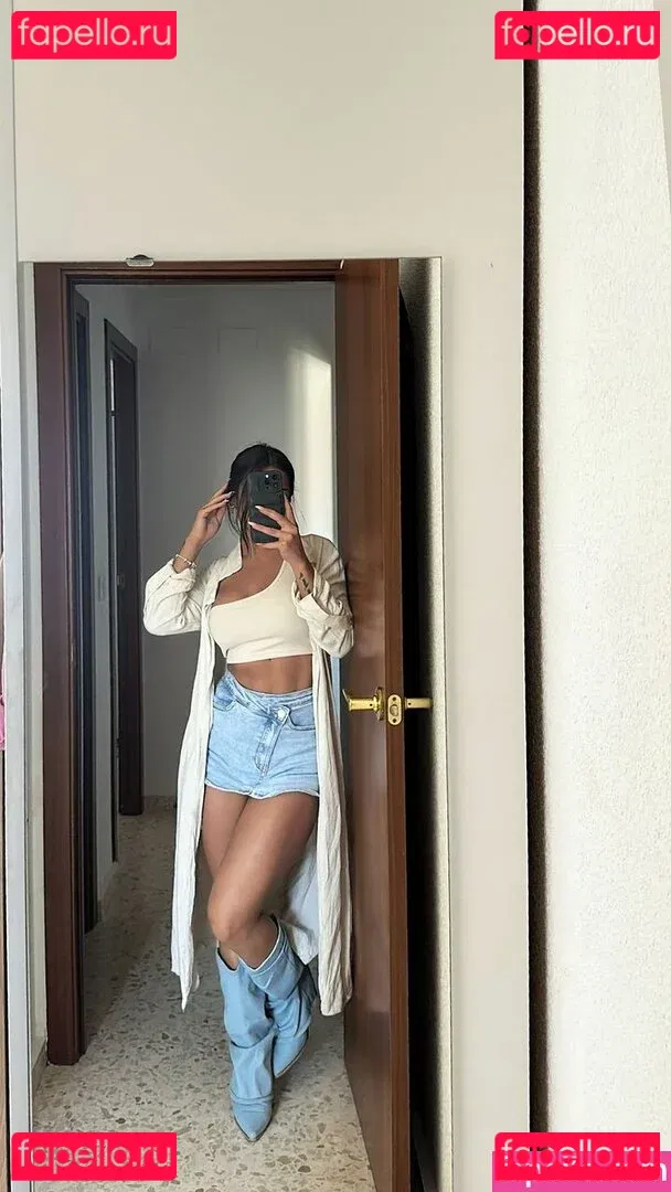 Yai Tejera Onlyfans Photo Gallery 