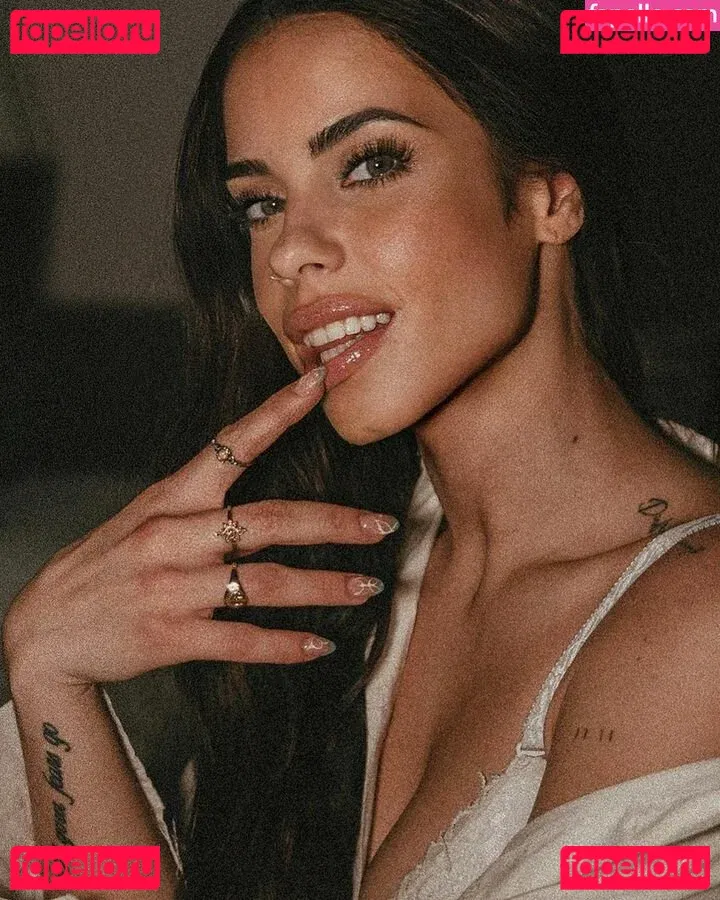 Yai Tejera Onlyfans Photo Gallery 