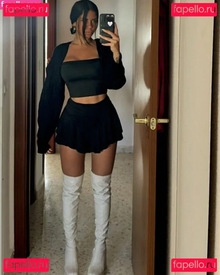 Yai Tejera Onlyfans Photo Gallery 