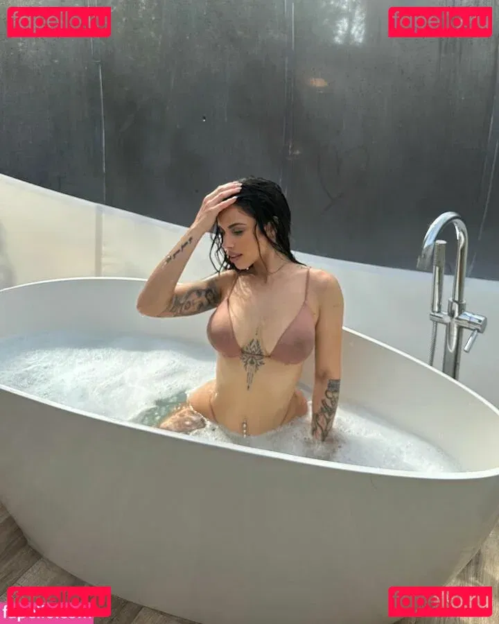 Yai Tejera Onlyfans Photo Gallery 