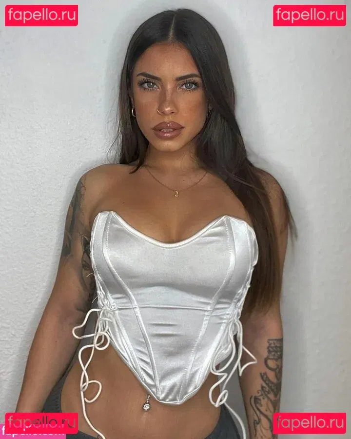 Yai Tejera Onlyfans Photo Gallery 