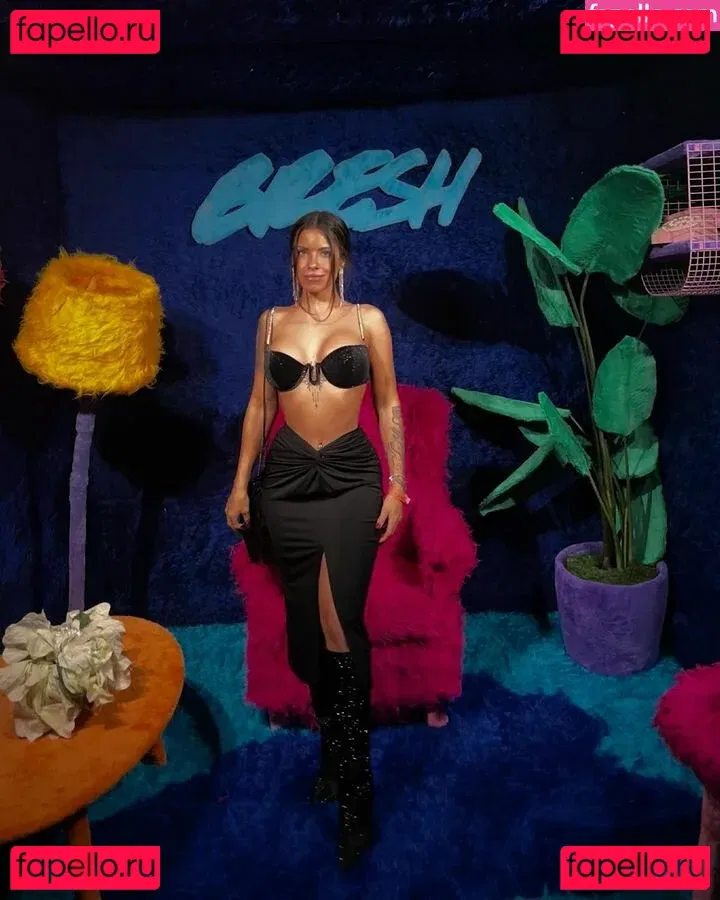 Yai Tejera Onlyfans Photo Gallery 