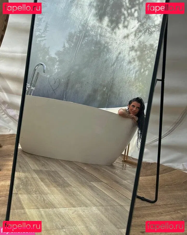 Yai Tejera Onlyfans Photo Gallery 