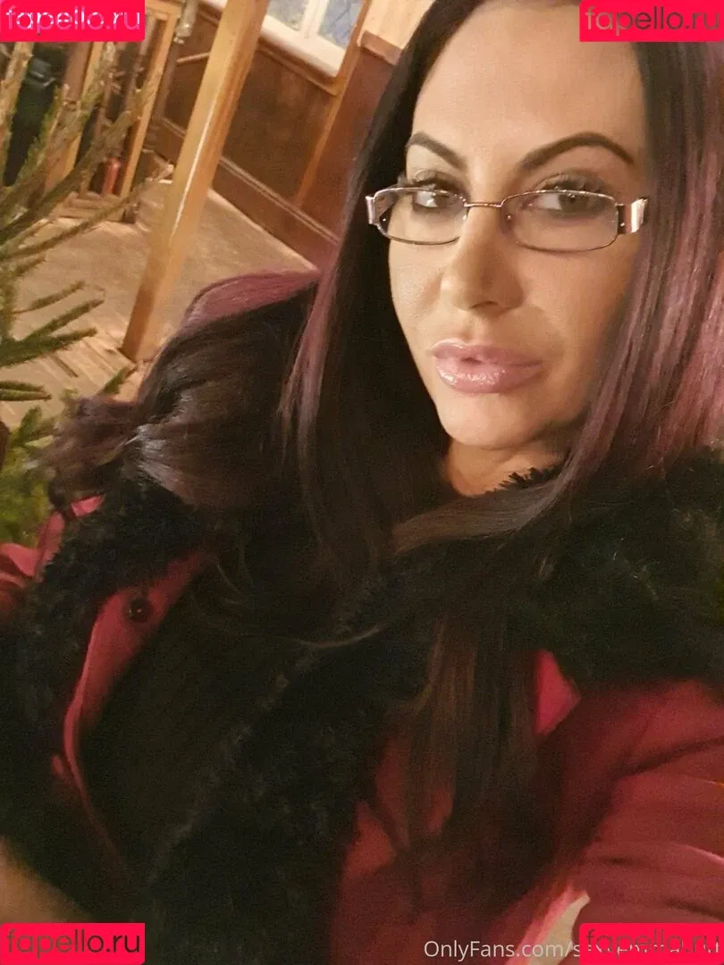 sexyemmabutt Onlyfans Photo Gallery 