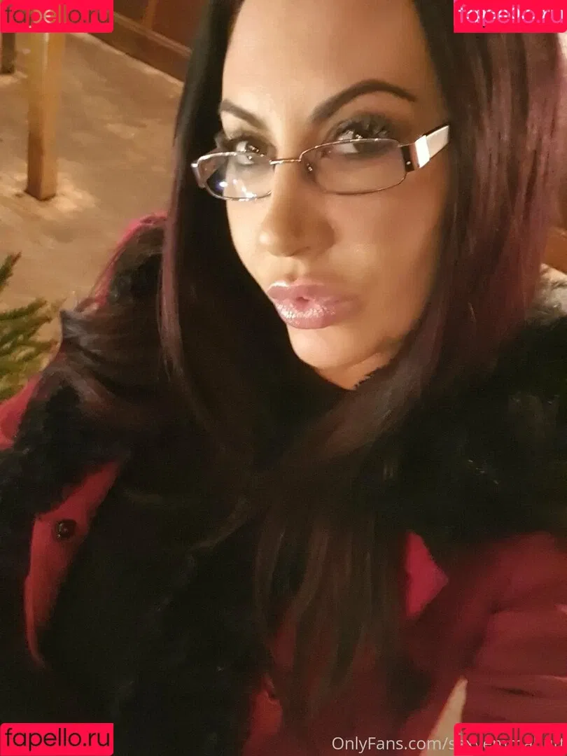 sexyemmabutt Onlyfans Photo Gallery 