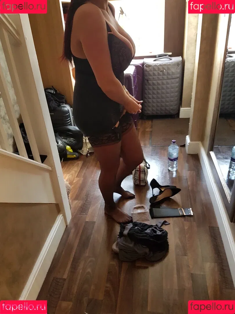 sexyemmabutt Onlyfans Photo Gallery 