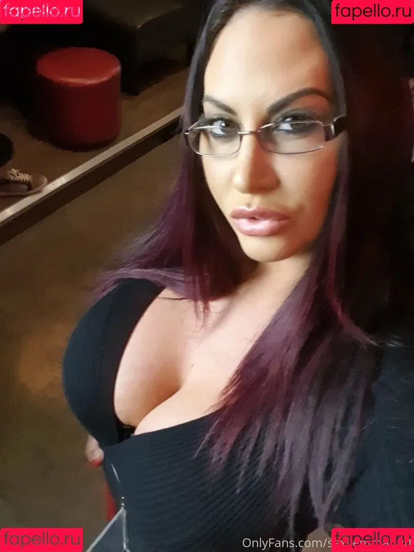 sexyemmabutt Onlyfans Photo Gallery 