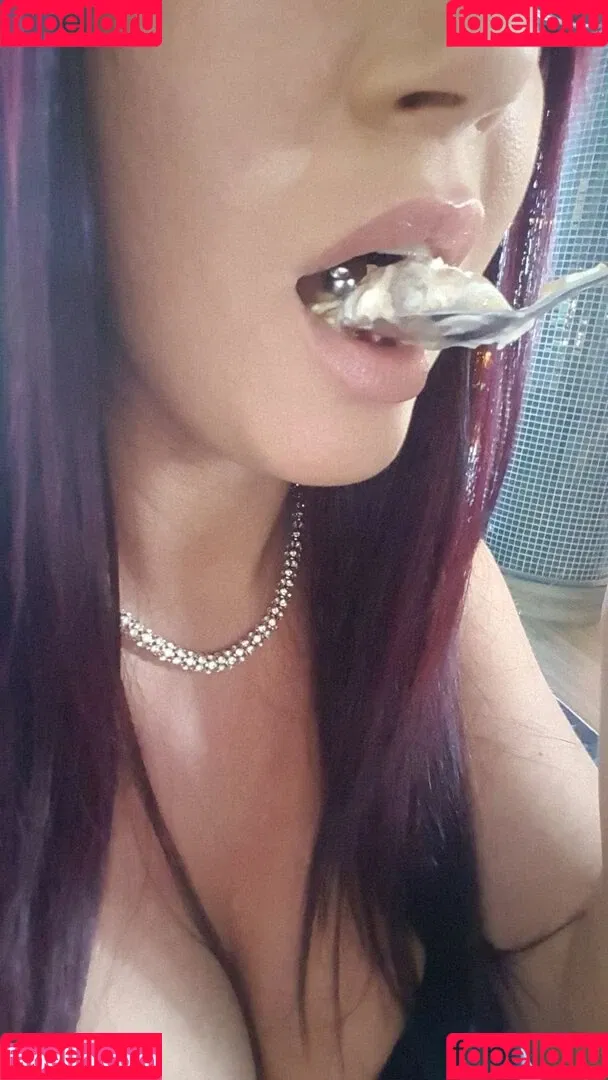 sexyemmabutt Onlyfans Photo Gallery 