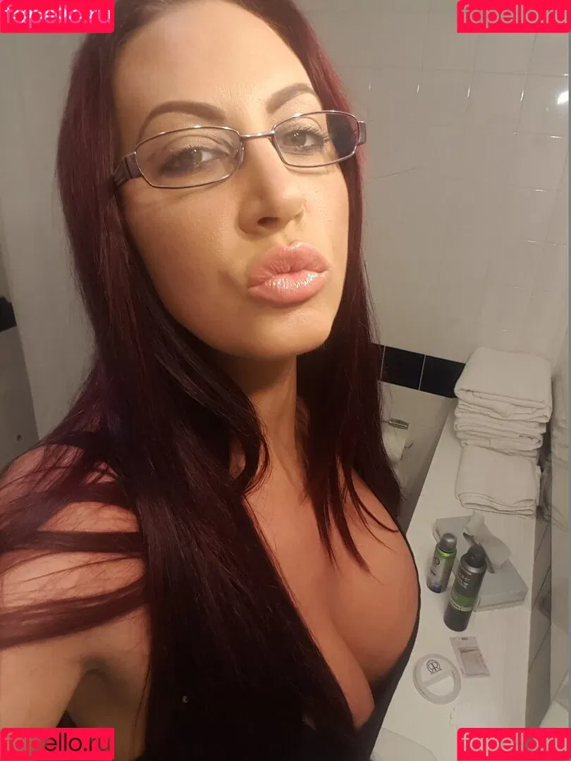 sexyemmabutt Onlyfans Photo Gallery 